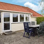 Hébergement de vacances Brenderup Fyn With Fireplace I Skovs-Hojrup