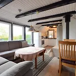 Brenderup Fyn With Fireplace I Skovs-Hojrup