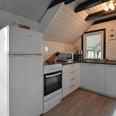 Brenderup Fyn With Fireplace I Hébergement de vacances