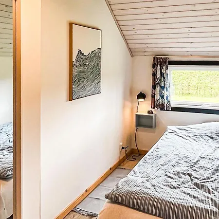 3 Bedroom Awesome Home In Brenderup Fyn Skovs-Hojrup