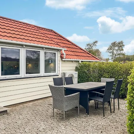 펜션 3 Bedroom Awesome Home In Brenderup Fyn Skovs-Hojrup